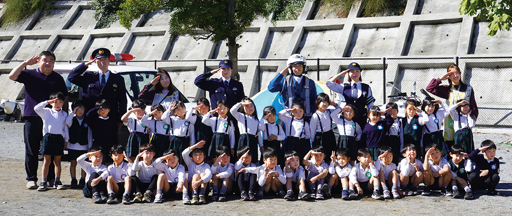 あさひな幼稚園で交通安全教室開催（2025年12月号金沢版）